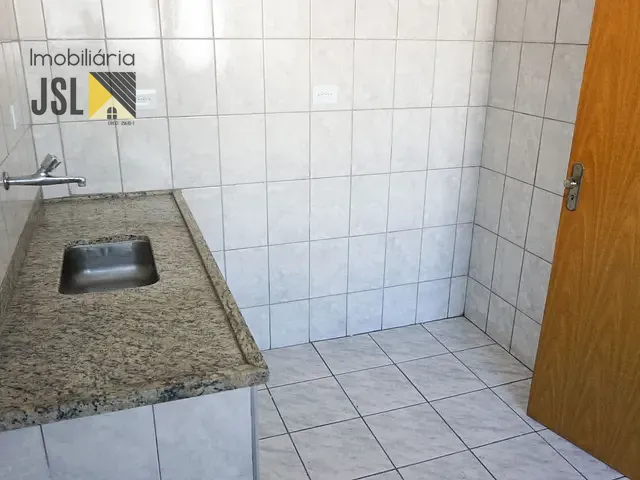 Apartamento 2 quartos e 1 banheiro, à venda, no bairro Jardim Caçapava em Caçapava
