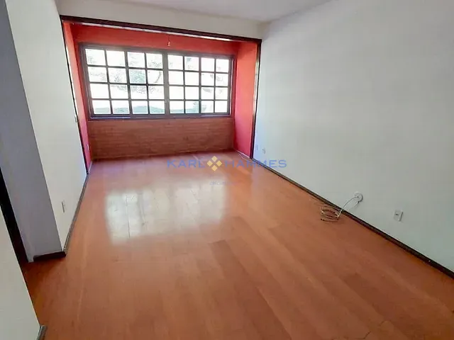 Apartamento 2 quartos e 2 banheiros, à venda, no bairro Quitandinha em Petrópolis