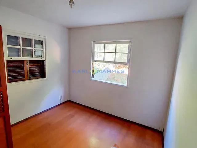 Apartamento 2 quartos e 2 banheiros, à venda, no bairro Quitandinha em Petrópolis