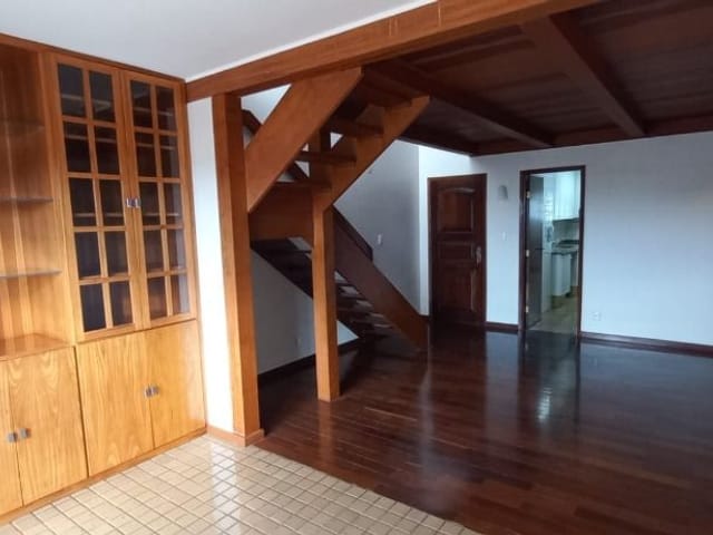Foto do Apartamento - Apartamento à venda e locação 3 Quartos, 1 Suite, 1 Vaga, 235M², Centro, Itajubá - MG | Edifício Luiz Gonzaga Mauad | MOHALLEM e LOPES CORRETAGEM E ADMINISTRACAO DE IMOVEIS LTDA