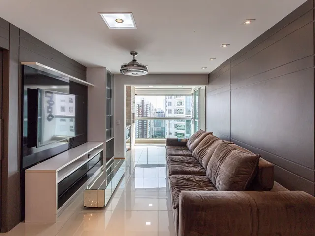 Apartamento com 10m² 3 quartos e 2 banheiros, para alugar, no bairro Gleba Palhano em Londrina