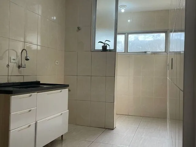 Apartamento 2 quartos e 1 banheiro, para alugar, no bairro Jardim das Flores em São Paulo