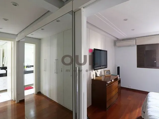 Apartamento 3 quartos e 5 banheiros, à venda, no bairro Itaim Bibi em São Paulo
