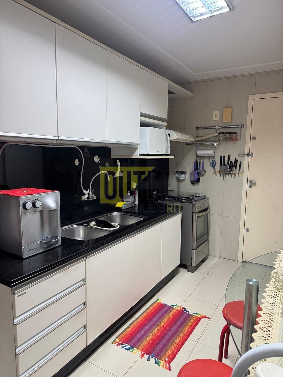 Apartamento à venda com 3 quartos, 143m² - Foto 19