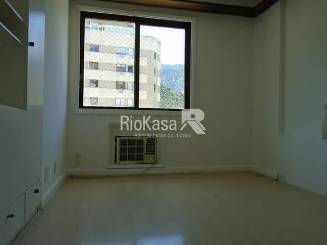 Apartamento 2 quartos e 3 banheiros, para alugar, no bairro Gávea em Rio de Janeiro