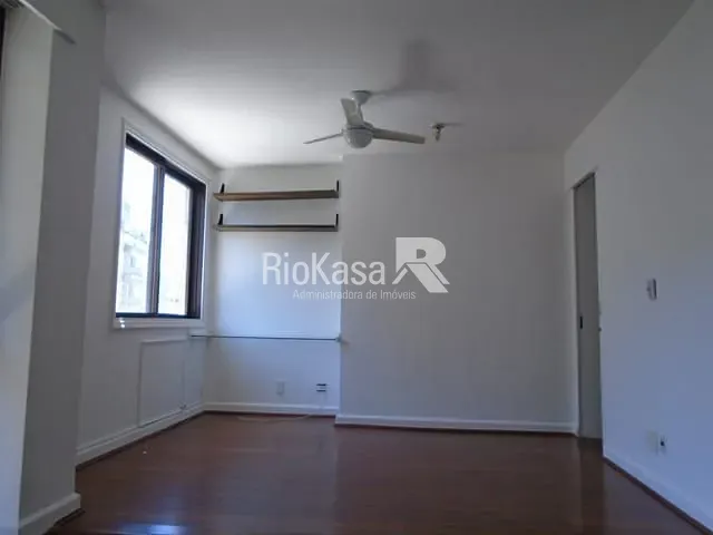 Apartamento 2 quartos e 3 banheiros, para alugar, no bairro Gávea em Rio de Janeiro