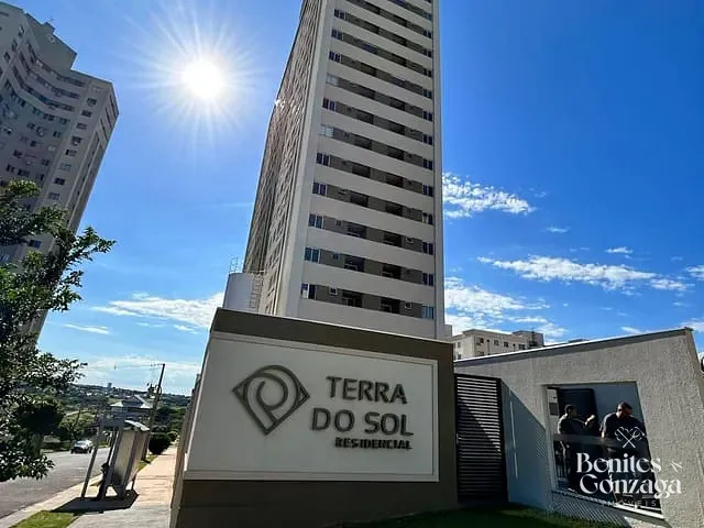 Apartamento com 52m² 2 quartos e 1 banheiro, à venda, no bairro Parque Industrial em Maringá