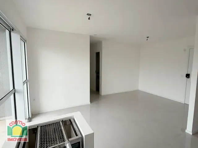 Apartamento 2 quartos e 2 banheiros, para alugar, no bairro Jundiaí em Anápolis
