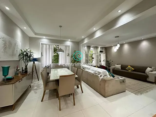 Apartamento com 167m² 4 quartos e 3 banheiros, à venda, no bairro Copacabana em Rio de Janeiro