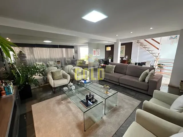 Apartamento com 200m² 4 quartos e 2 banheiros, à venda, no bairro Vila Ipiranga em Londrina