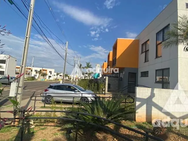 Apartamento com 64m² 2 quartos e 1 banheiro, à venda, no bairro Uvaranas em Ponta Grossa
