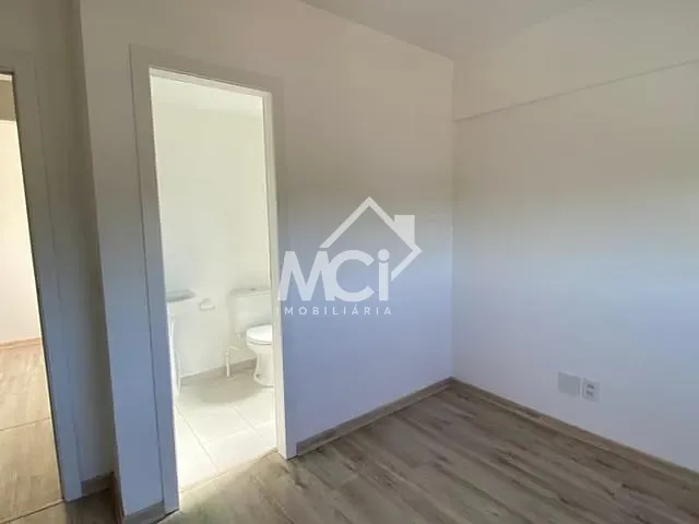 Apartamento 3 quartos e 2 banheiros, à venda, no bairro Areal em Pelotas