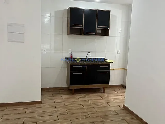 Apartamento 2 quartos e 2 banheiros, à venda, no bairro Independência em Petrópolis