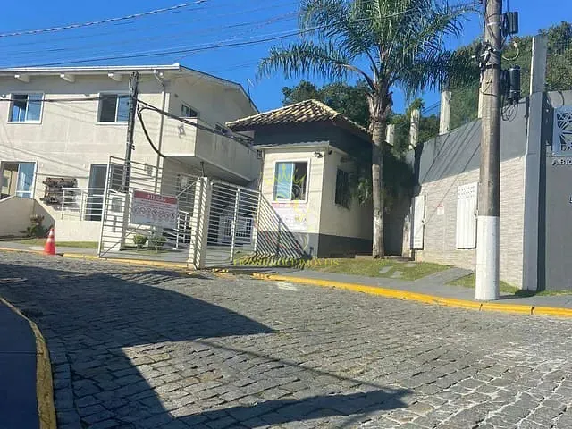 Apartamento com 72m² 2 quartos e 1 banheiro, à venda, no bairro Lídia Duarte em Camboriú