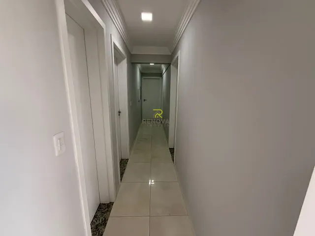 Apartamento 3 quartos e 3 banheiros, para alugar, no bairro Centro em Guarapuava