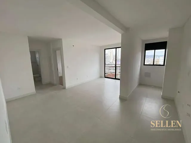 Apartamento 2 quartos e 2 banheiros, à venda, no bairro Nações em Balneário Camboriú