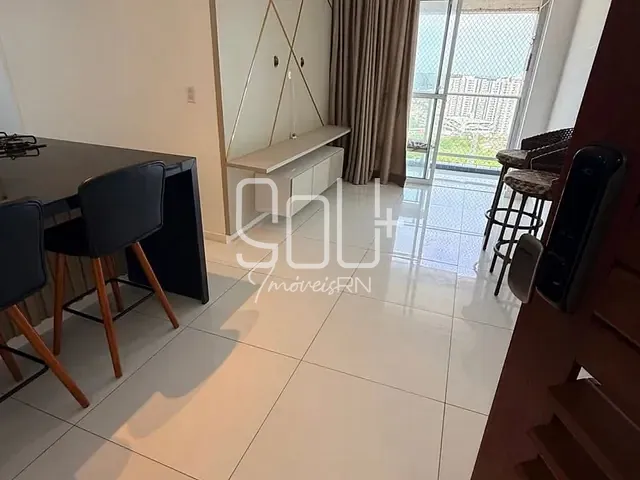 Apartamento 2 quartos e 2 banheiros, à venda, no bairro Ponta Negra em Natal