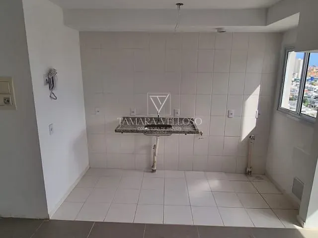Apartamento 1 quarto e 1 banheiro, à venda, no bairro Botujuru em Mogi das Cruzes