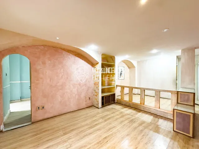 Apartamento com 120m² 3 quartos e 3 banheiros, à venda, no bairro Leme em Rio de Janeiro