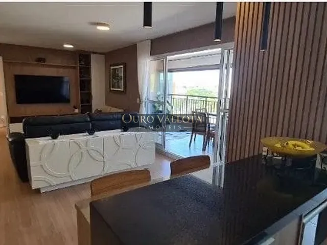 Apartamento 2 quartos e 2 banheiros, à venda, no bairro Brás em São Paulo