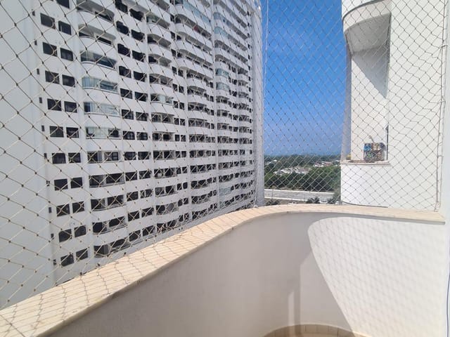 Apartamento com 70m² 2 quartos e 3 banheiros, para alugar, no bairro Barra da Tijuca em Rio de Janeiro