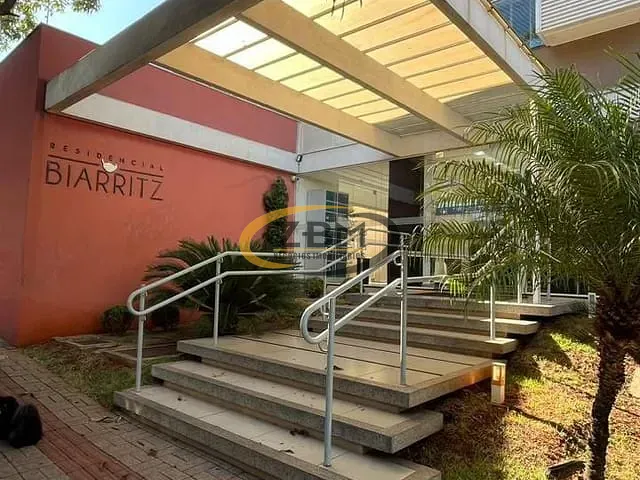 Apartamento com 151m² 2 quartos e 2 banheiros, para alugar, no bairro Vila Larsen 1 em Londrina