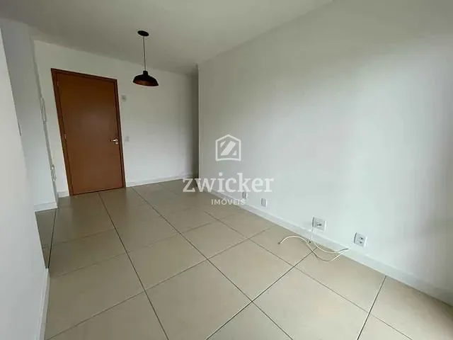 Apartamento 2 quartos e 2 banheiros, à venda, no bairro Quinta Ranieri em Bauru