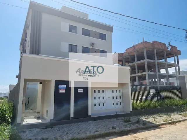 Apartamento 2 quartos e 1 banheiro, à venda, no bairro Costa Esmeralda em Tijucas