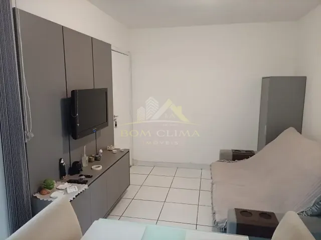Apartamento 2 quartos e 1 banheiro, à venda, no bairro Santos Dumont em Juiz de Fora