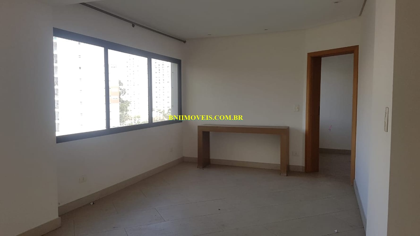 Apartamento à venda com 4 quartos, 285m² - Foto 5