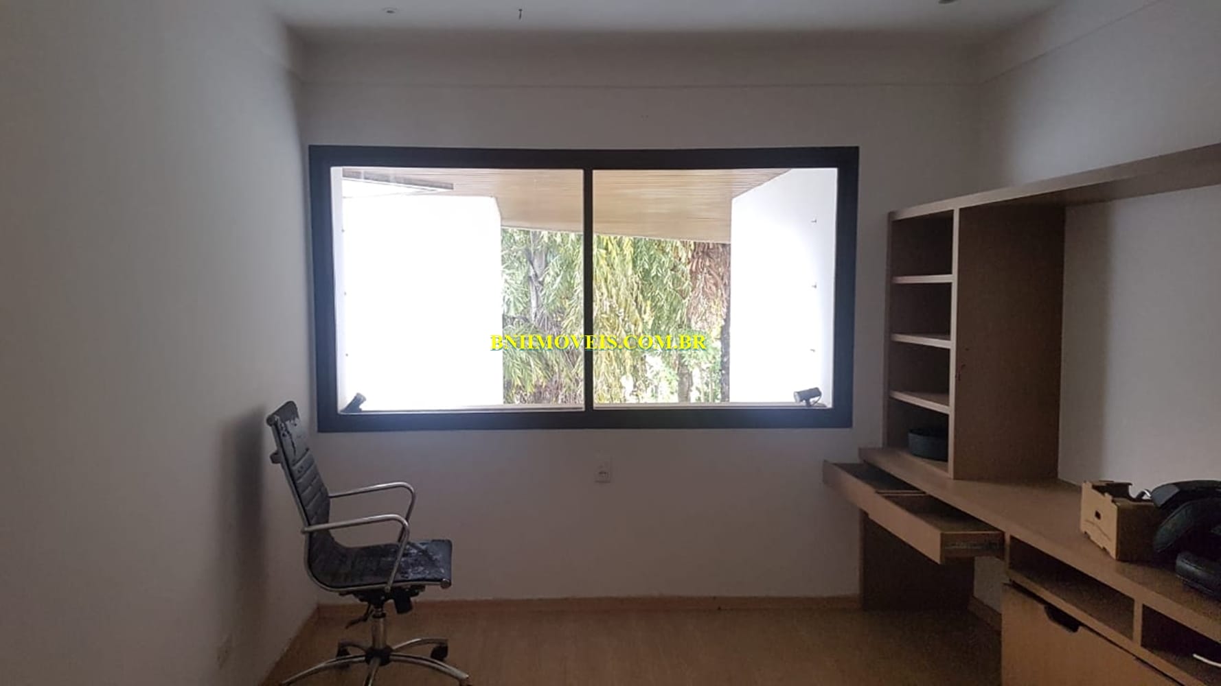 Apartamento à venda com 4 quartos, 285m² - Foto 6