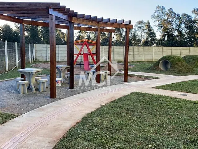 Apartamento 2 quartos e 1 banheiro, à venda, no bairro Três Vendas em Pelotas