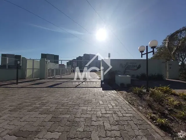 Apartamento 2 quartos e 1 banheiro, à venda, no bairro Três Vendas em Pelotas