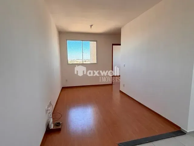 Apartamento 2 quartos e 1 banheiro, para alugar, no bairro Chácaras São Pedro em Aparecida de Goiânia