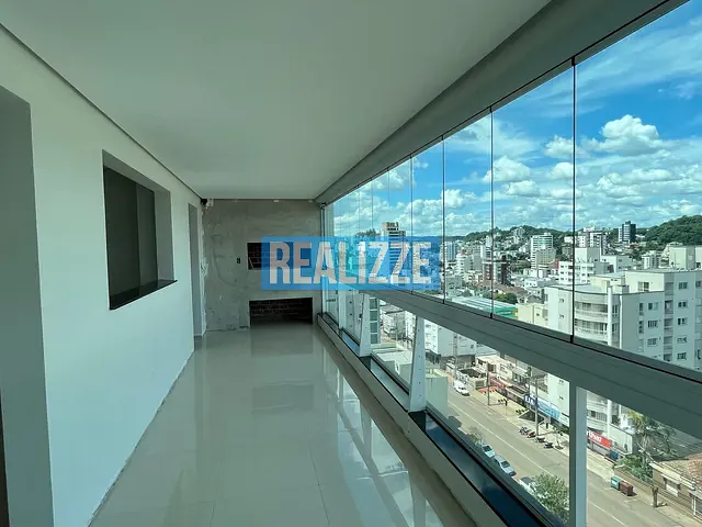 Apartamento com 218m² 3 quartos e 1 banheiro, à venda, no bairro Centro em Marau