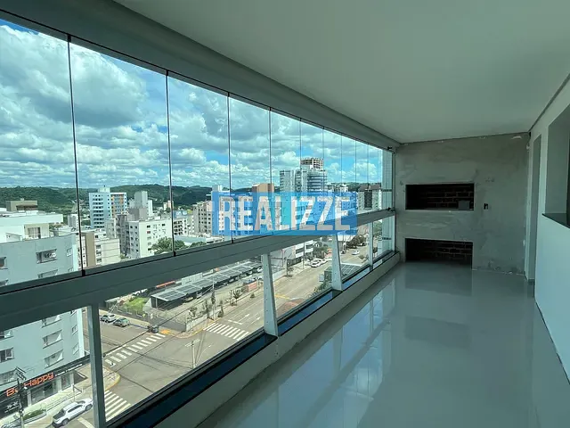 Apartamento com 218m² 3 quartos e 1 banheiro, à venda, no bairro Centro em Marau