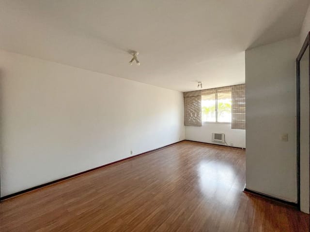 Foto do Apartamento - Apartamento com 2 quartos para alugar - Icaraí - Niterói/RJ | SelfSpin