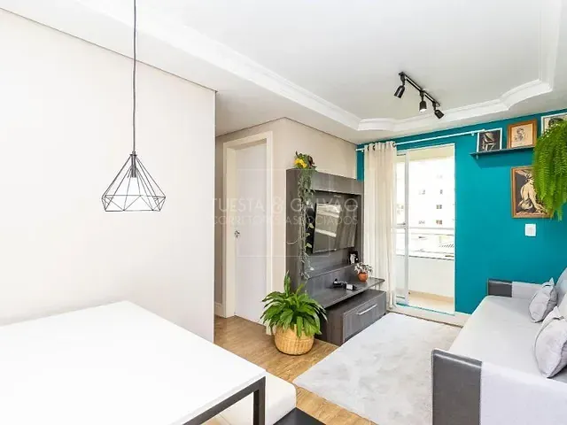 Apartamento com 49m² 2 quartos e 1 banheiro, à venda, no bairro Cristo Rei em Curitiba