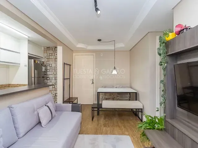 Apartamento com 49m² 2 quartos e 1 banheiro, à venda, no bairro Cristo Rei em Curitiba