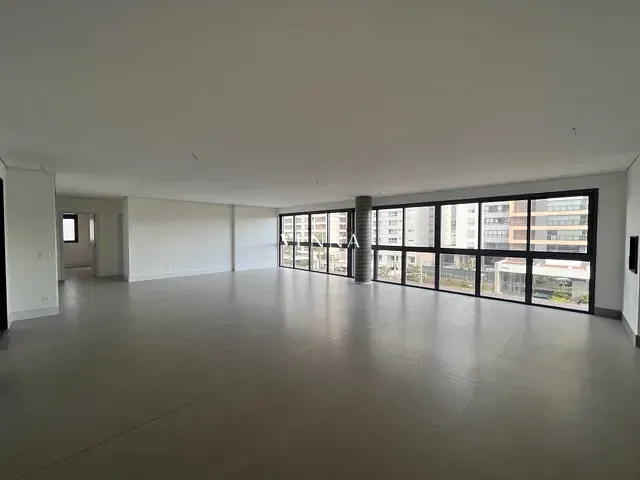Apartamento com 333m² 3 quartos e 5 banheiros, à venda, no bairro Gleba Fazenda Palhano em Londrina