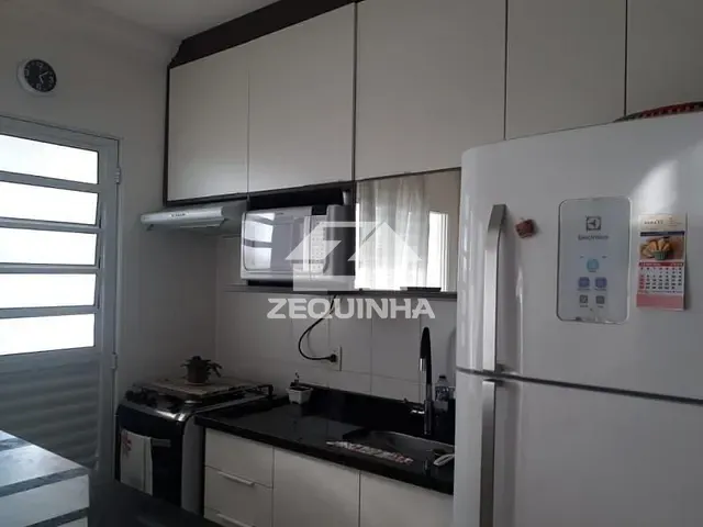 Apartamento com 58m² 2 quartos e 1 banheiro, à venda, no bairro Santo Antonio em Osasco