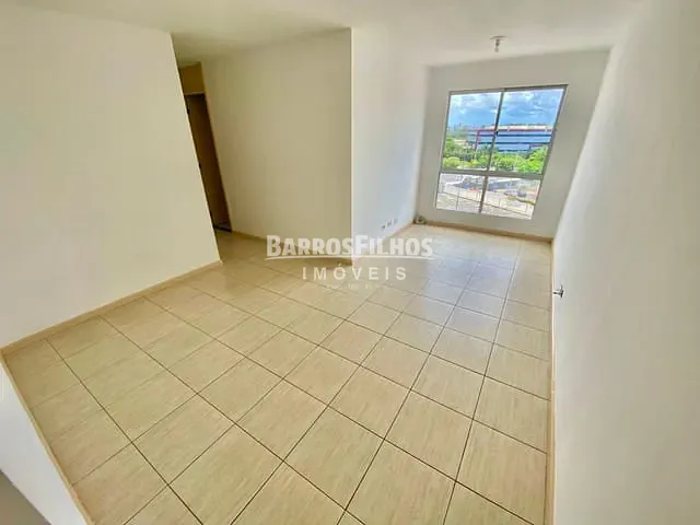 Apartamento com 60m² 3 quartos e 1 banheiro, à venda, no bairro Farolândia em Aracaju
