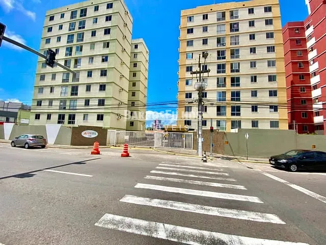 Apartamento com 60m² 3 quartos e 1 banheiro, à venda, no bairro Farolândia em Aracaju