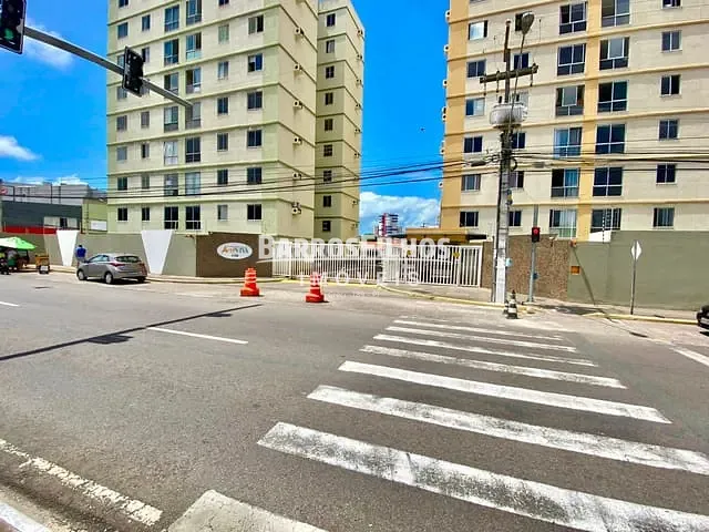 Apartamento com 60m² 3 quartos e 1 banheiro, à venda, no bairro Farolândia em Aracaju