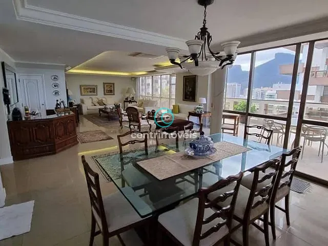 Apartamento com 310m² 4 quartos e 4 banheiros, à venda, no bairro Barra da Tijuca em Rio de Janeiro