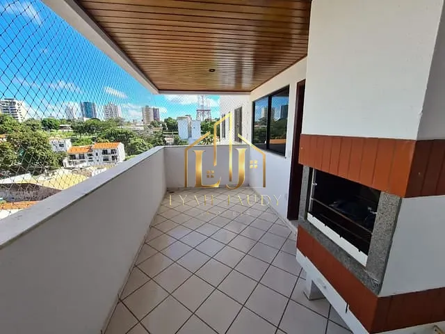 Apartamento com 181m² 3 quartos e 1 banheiro, à venda, no bairro Araés em Cuiabá
