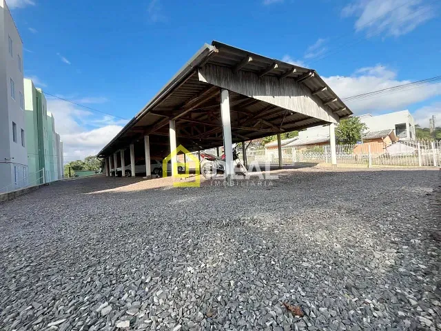 Apartamento com 56m² 3 quartos e 1 banheiro, à venda, no bairro Natureza em Concórdia