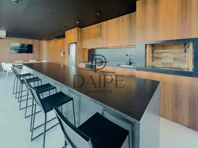 Apartamento com 92m² 2 quartos e 2 banheiros, à venda, no bairro Centro em Balneário Camboriú