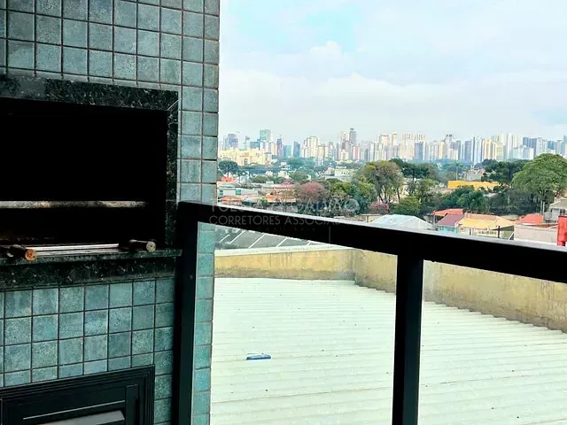 Apartamento com 60m² 2 quartos e 2 banheiros, para alugar, no bairro Parolin em Curitiba