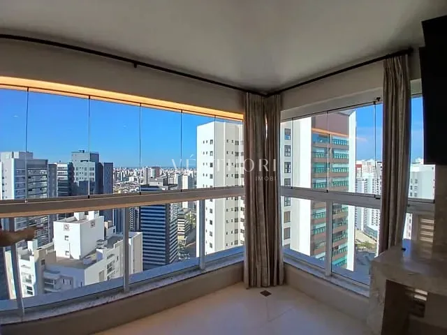 Apartamento 3 quartos e 4 banheiros, para alugar, no bairro Gleba Fazenda Palhano em Londrina